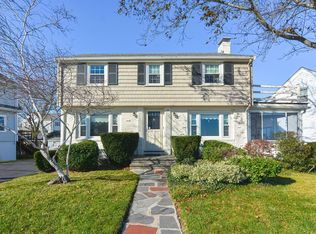 15 Chickatabot Rd, Quincy, MA 02169