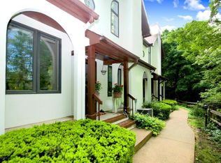 64 Tower Hill Dr, Red Bank, NJ 07701