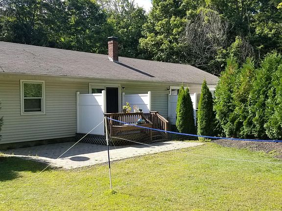 2nd image of 211 South St #2