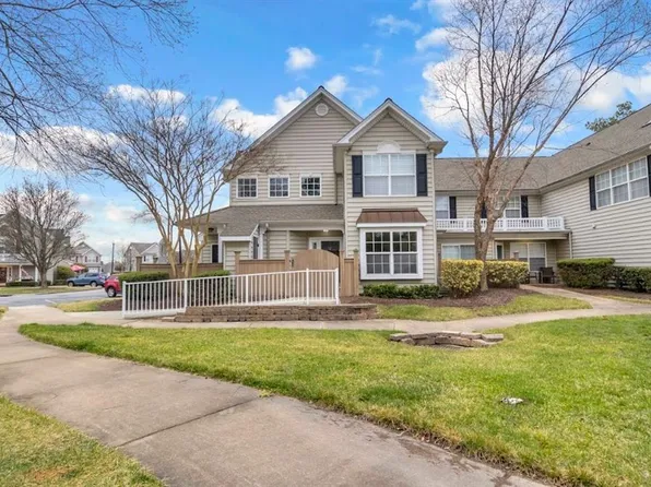 903 Lakeside Dr, Suffolk, VA 23435