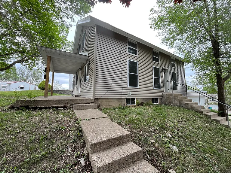 453 Mound St #2 — Photo 18