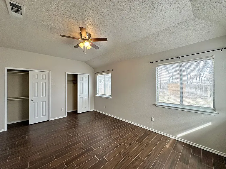1910 Michele Dr — Photo 20