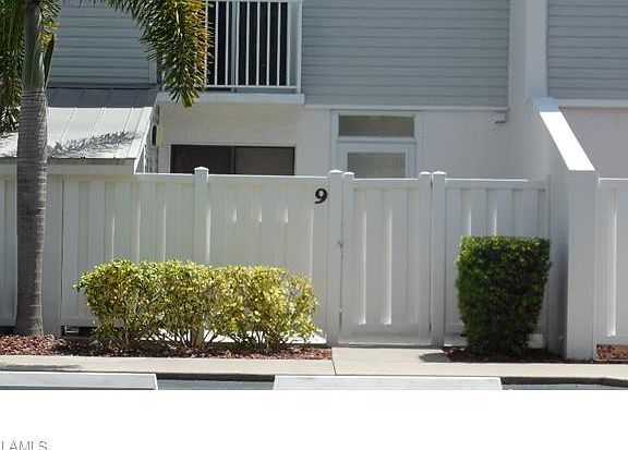 4th image of 18002 San Carlos Blvd APT 9