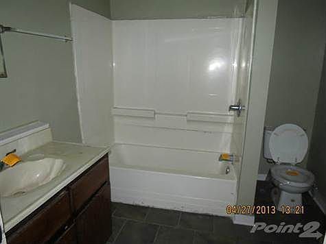4th image of 1535 S Lauderdale St