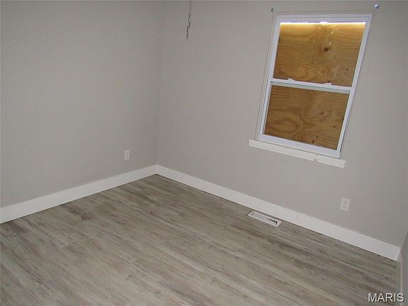 5th image of 815 Briarbrae Dr