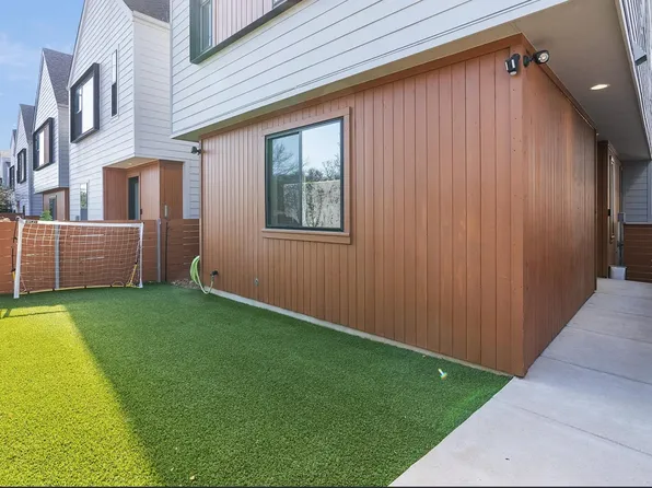 4020 Airport Blvd #7, Austin, TX 78722