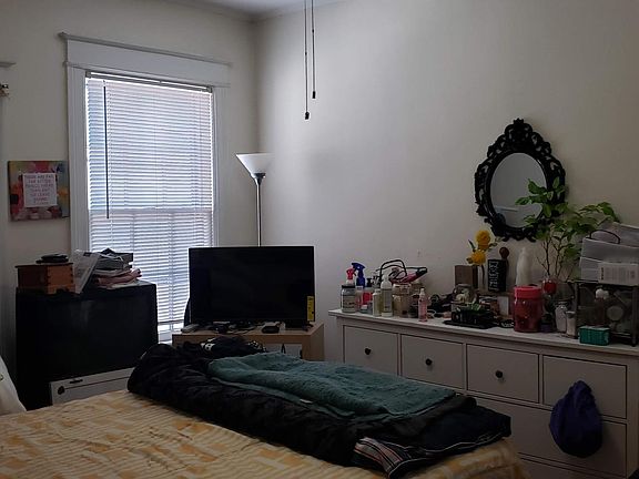 3rd image of 3409 Wisconsin Ave NW #2