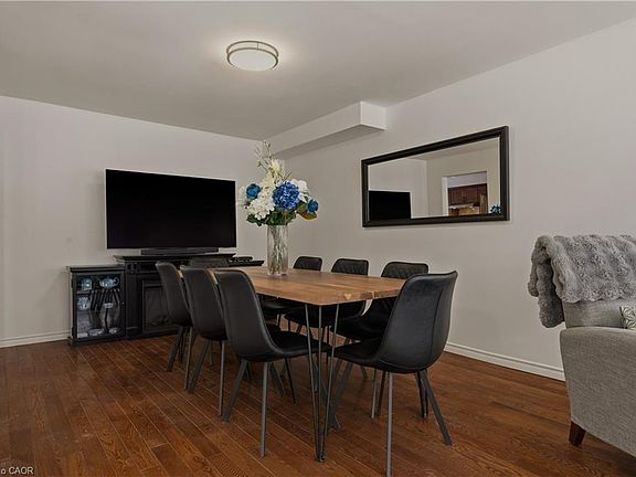 5th image of 5255 Lakeshore Rd #20