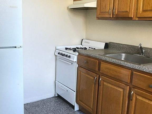 5th image of 25-42 43rd St #19