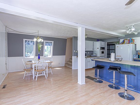 64709 Burgener Rd-105