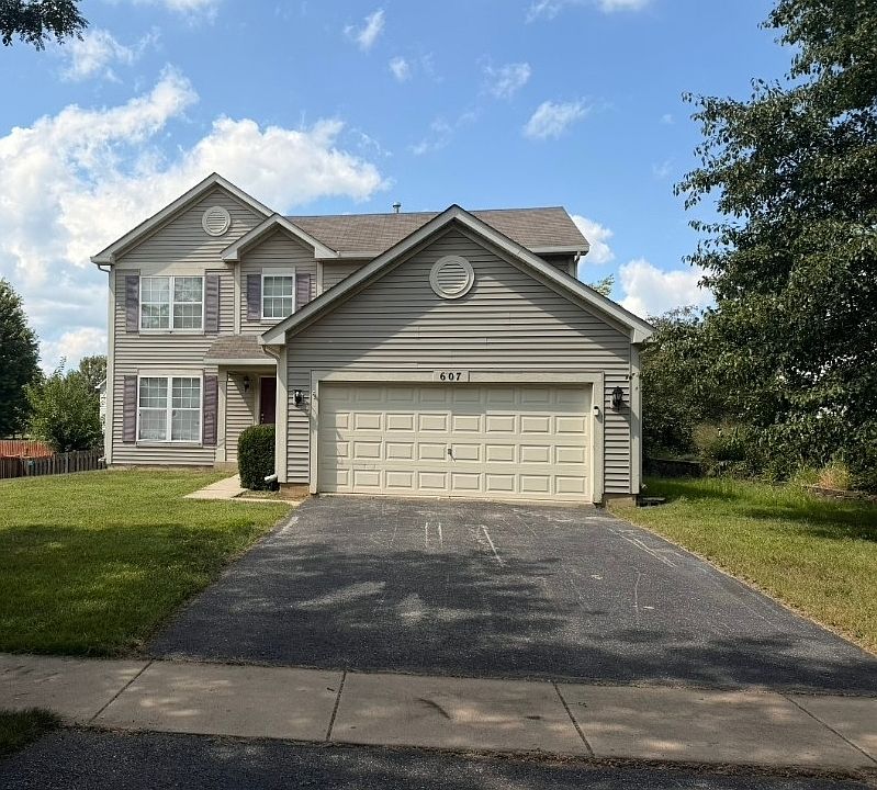 1st image of 607 Searl St