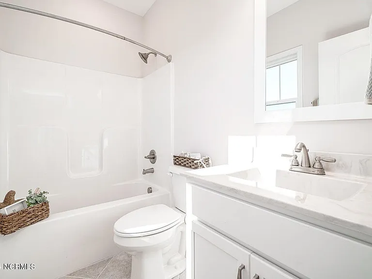 220 Gray Duck Dr — Photo 32