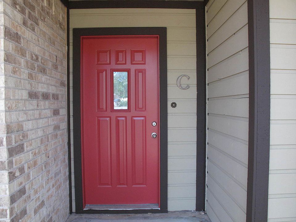 1st image of 900 Kilkenny Ct APT C
