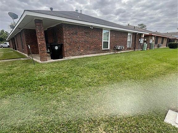 2nd image of 10820 Roger Dr