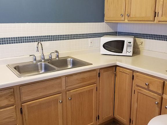 5th image of 923 Beltrami Ave NW APT 1