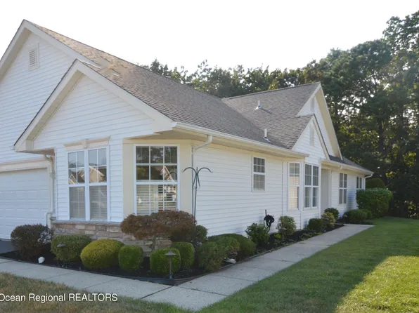3609 Vicari Avenue, Toms River, NJ 08755
