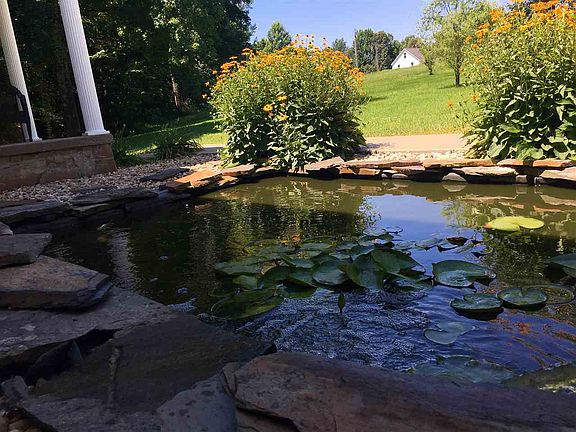 3rd image of 437 Morning Meadows Dr