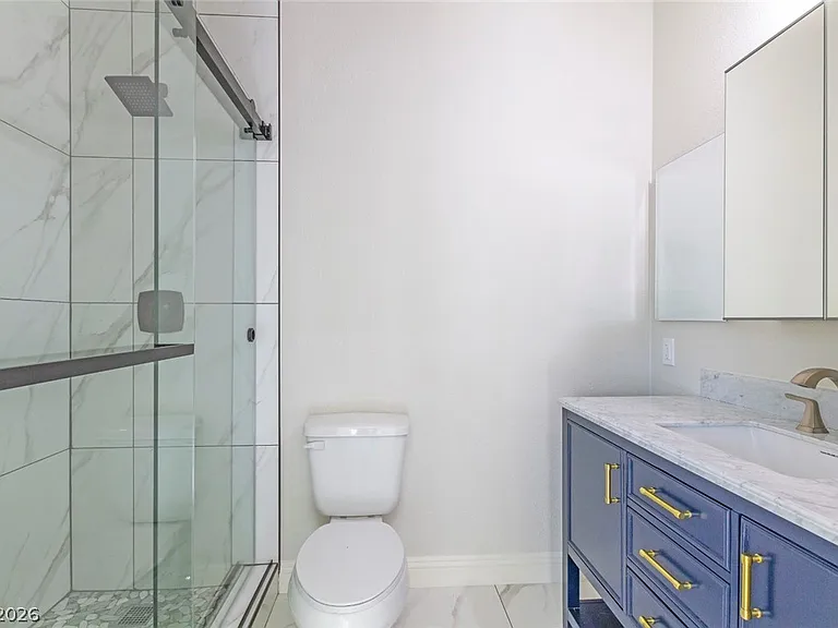 60 E Levi Ave — Photo 51