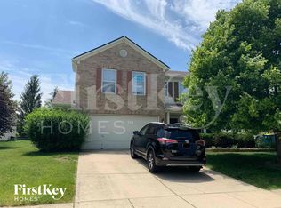 10149 Apple Blossom Cir, Fishers, IN 46038