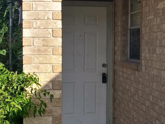 2nd image of 12212 Maverick Bluff St