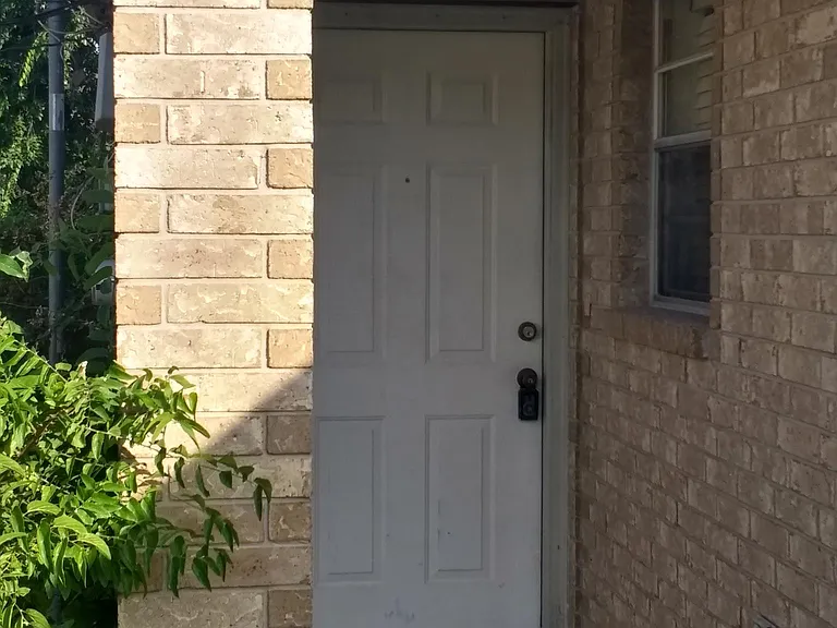 12212 Maverick Bluff St — Photo 2