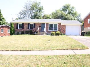 3038 Cabinwood Dr, Louisville, KY 40220