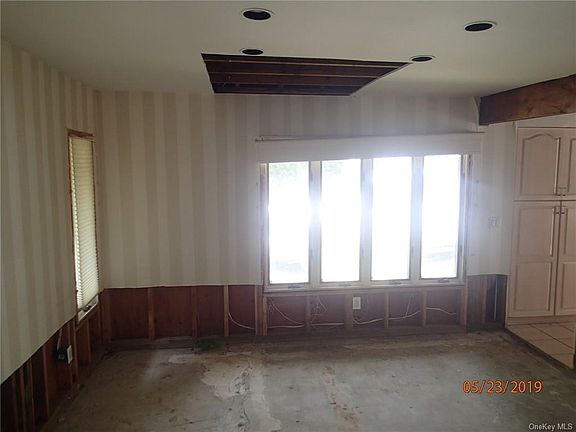 4th image of 147 Parkway Dr