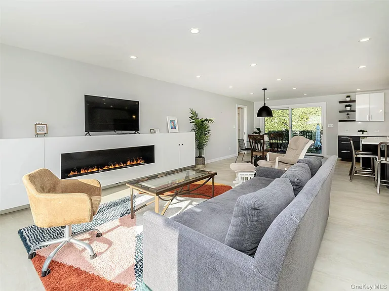 27 Pine St — Photo 8