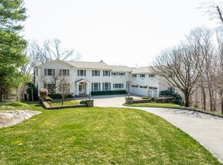 738 Sleepy Hollow Rd, Briarcliff Manor, NY 10510