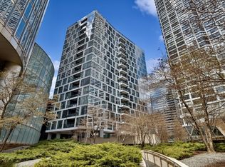 403 N Wabash Ave #12B, Chicago, IL 60611
