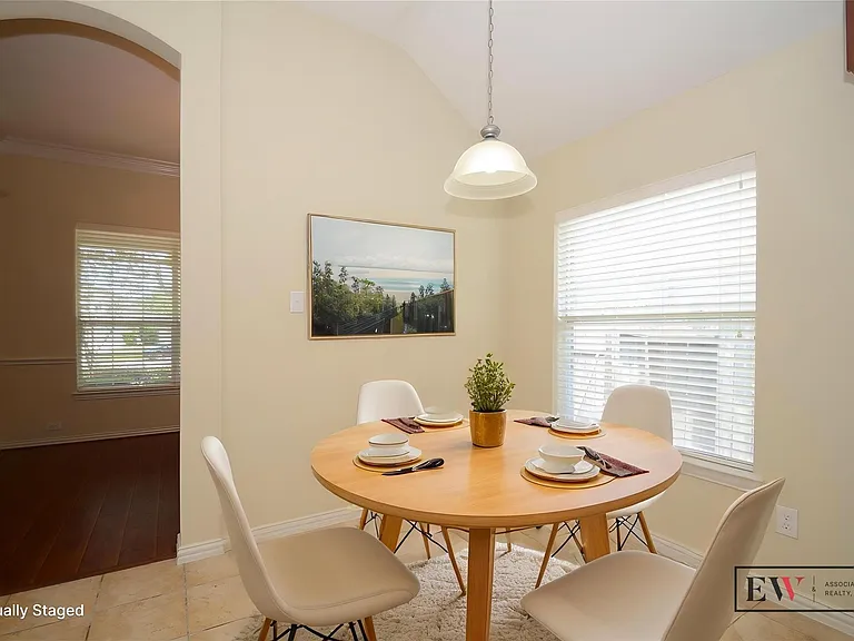 23207 Dewflower Dr — Photo 6