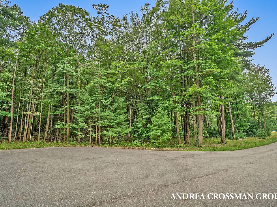 1st image of 0 Pebble Ln #6