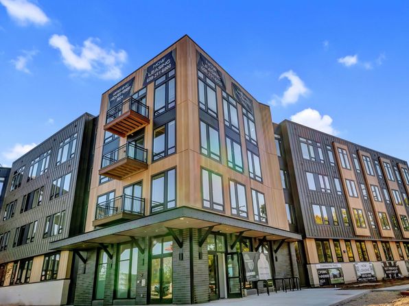 Starkweather Place | 215 N Fair Oaks Ave, Madison, WI