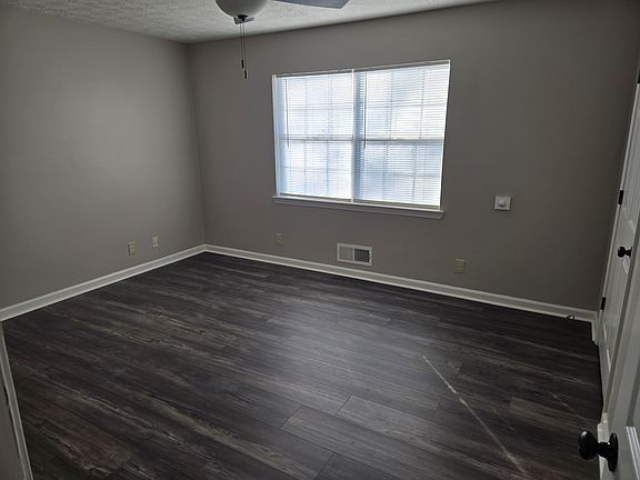 2nd image of 15 Steele Dr #A