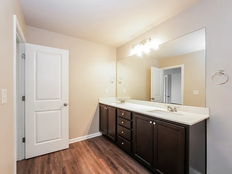 3740 Newbury Place Dr — Photo 13