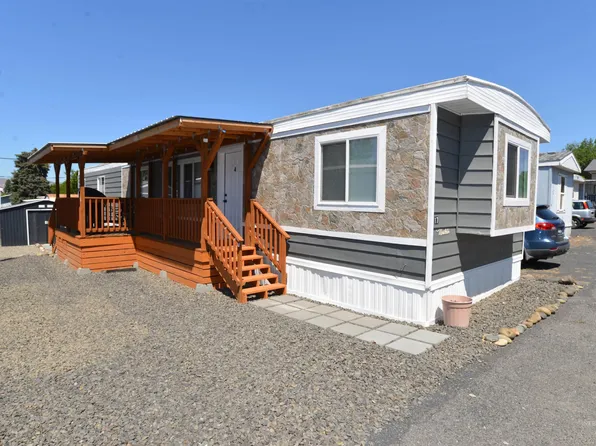 3225 6th St Trailer 17, Lewiston, ID 83501