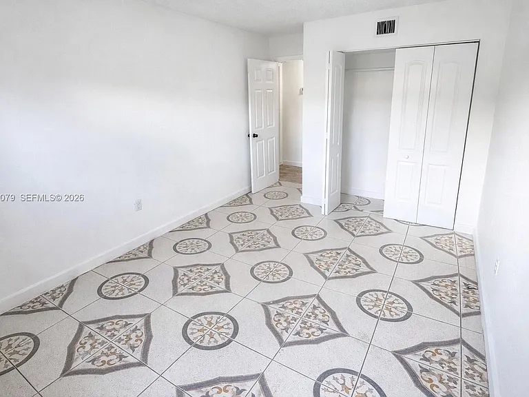 3700 NW 21st St #109 — Photo 7