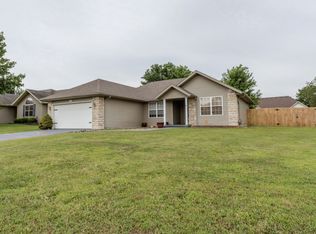749 S Lester Rd, Springfield, MO 65802