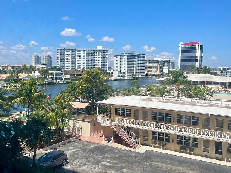 2017 S Ocean Dr #405W — Photo 14