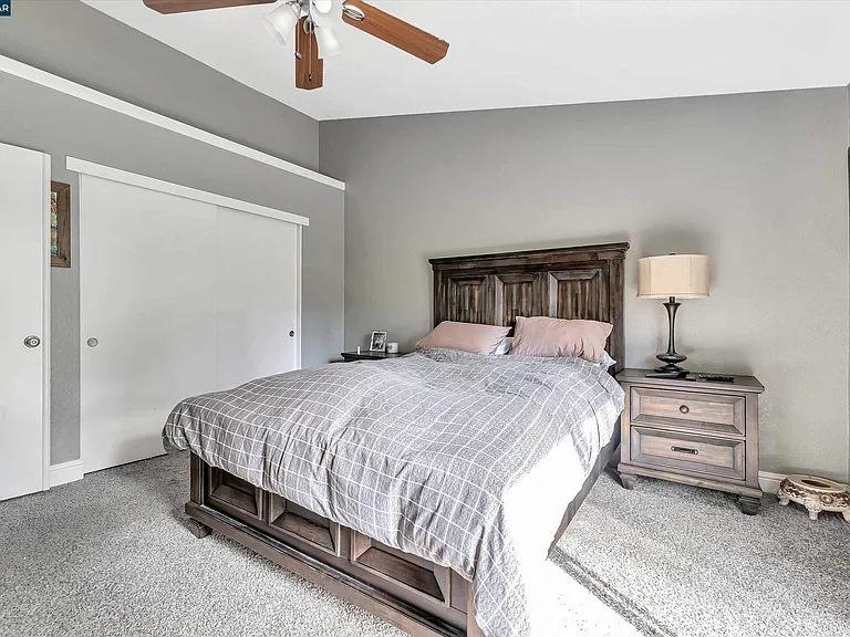 1060 Saint Andrews Dr — Photo 22