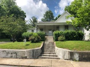 1202 Powell St, Johnson City, TN 37604