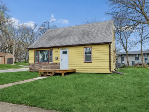 209 N Wilmoth Ave, Ames, IA 50014