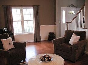 4th image of 1004 Siena Ln