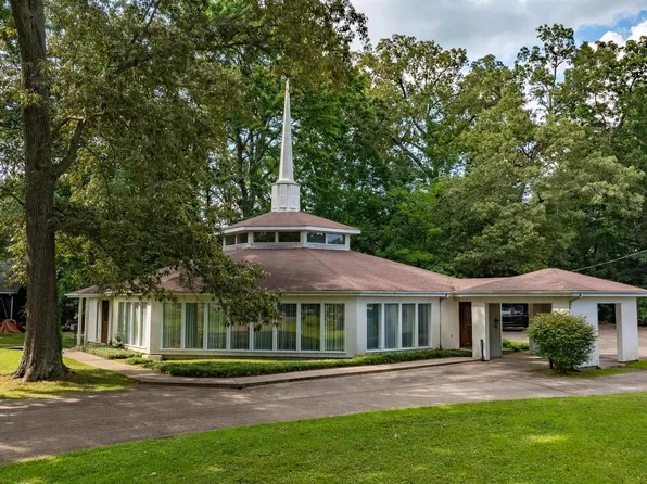 1634 Main St, Murray, KY 42071