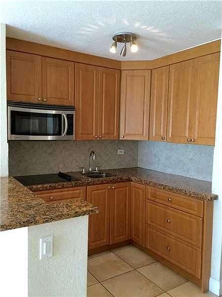 1st image of 7904 West Dr APT 1003