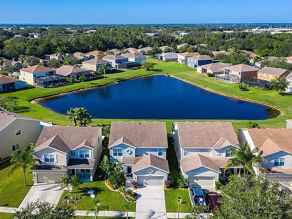 4th image of 8904 Grand Bayou Ct