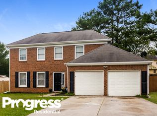 3765 Willowmeade Dr, Snellville, GA 30039