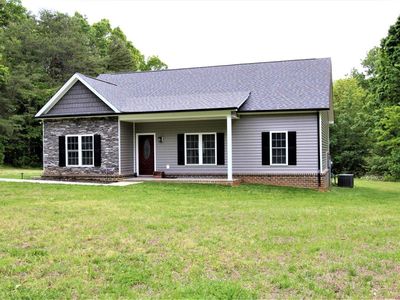 2810 Browns Mill Rd, Rustburg, VA, 24588