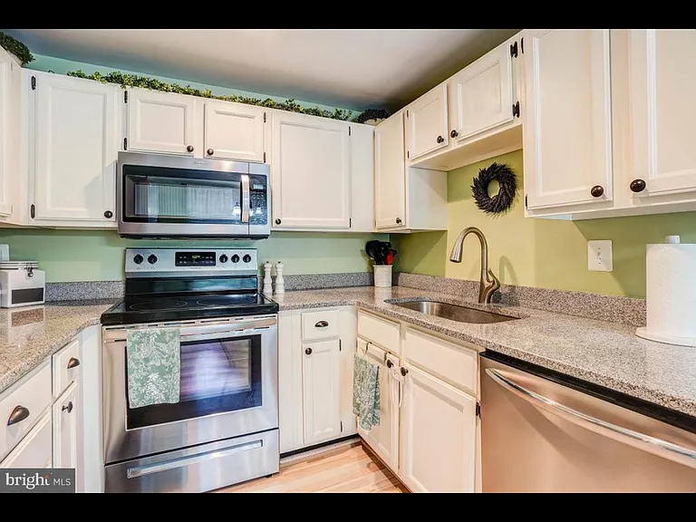 19517 Wootton Ave — Photo 15