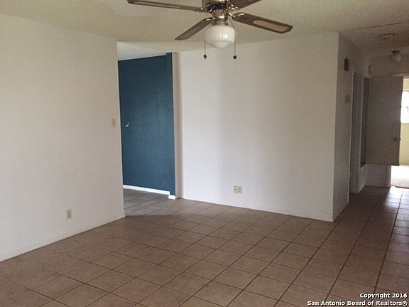 4th image of 7659 Glen Mont Dr